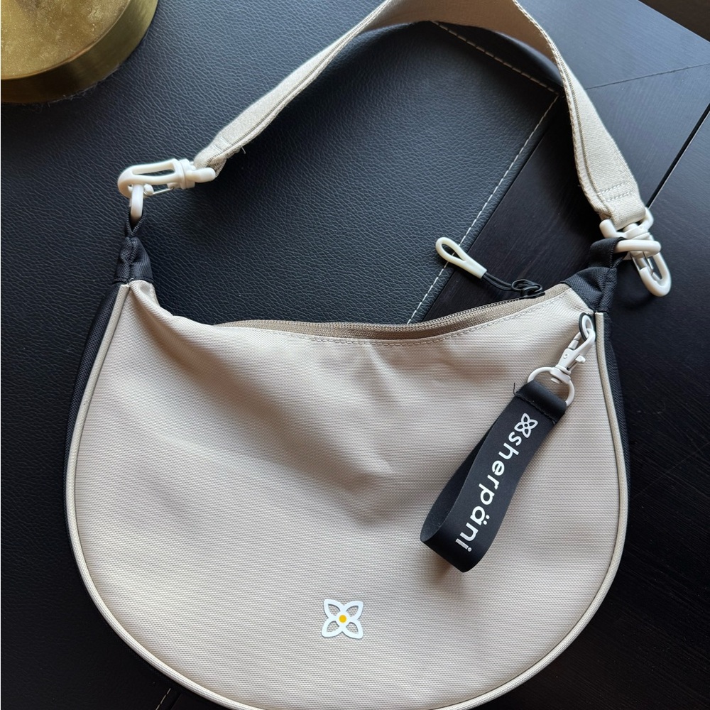 NWOT Sherpani Mina Crossbody and Barcelona Wallet, color Con Leche - Picture 2 of 5